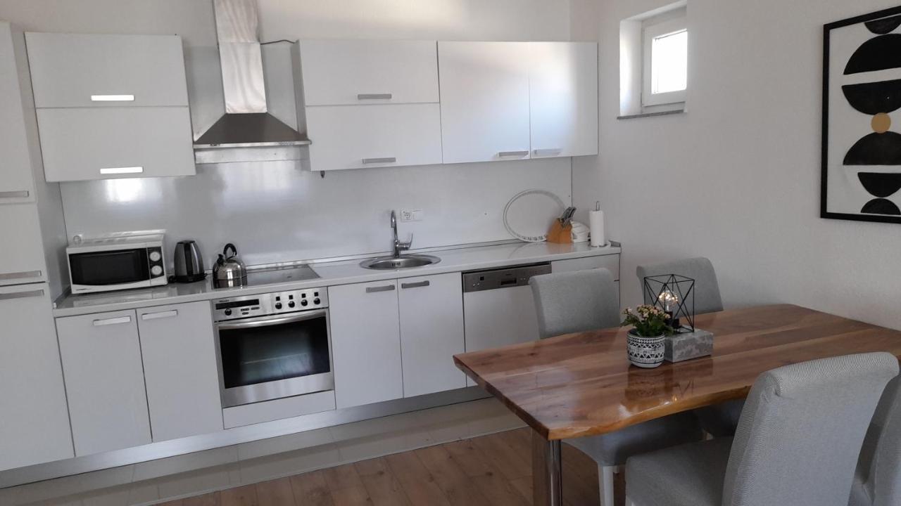 Elite Apartment Jasmina Bihać Eksteriør billede